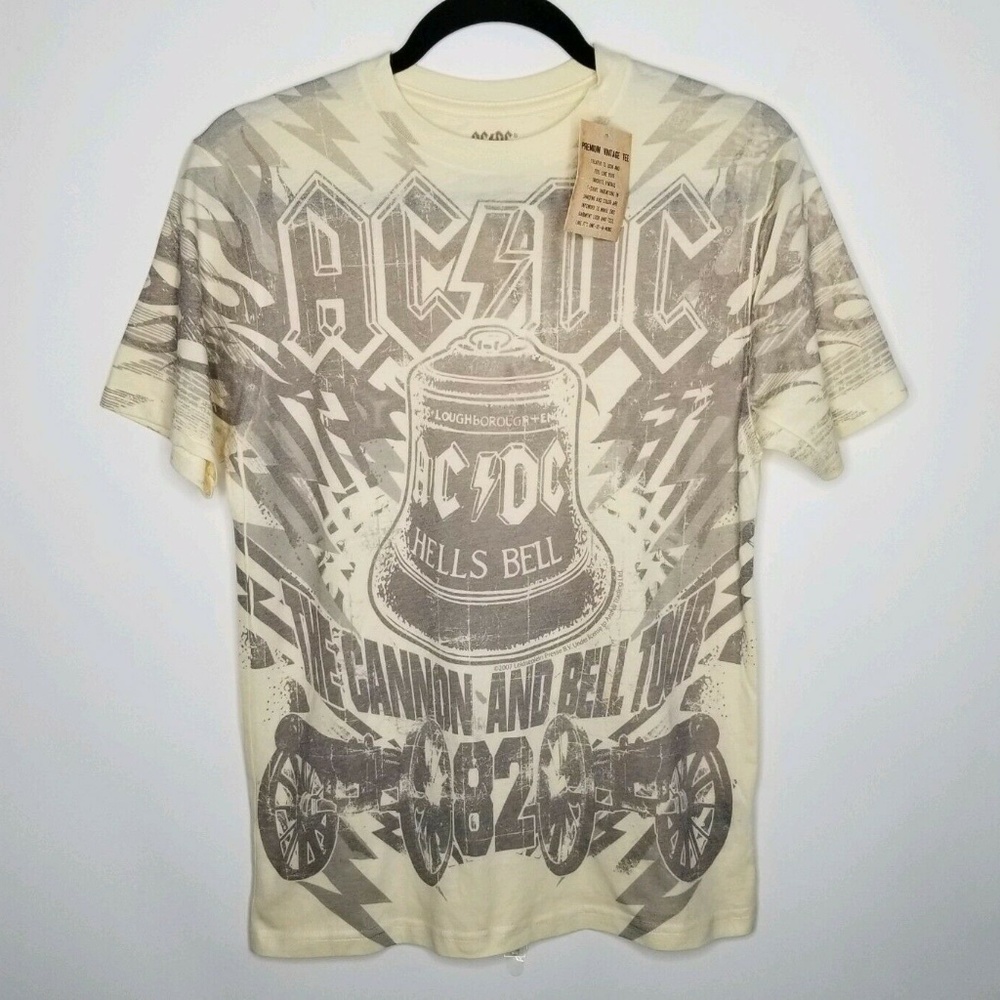 AC/DC Hells Bells '82 Cannon And Bell Concert Tour
